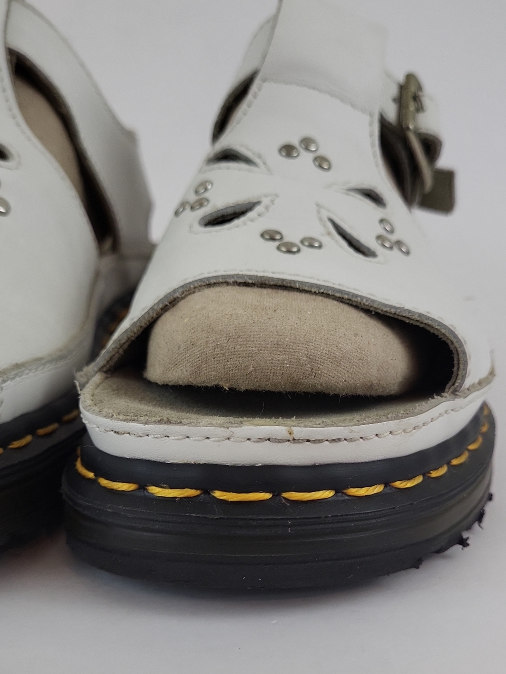Vintage 90s White Dr. Martens Dunnet Flower Slingback Sandals Size 7 - Picture 3 of 16